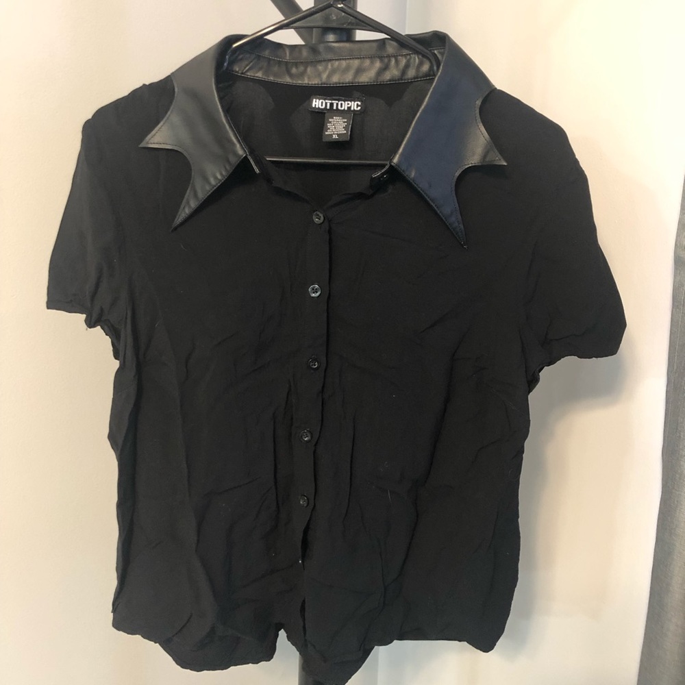 Hot Topic bat collar button down shirt